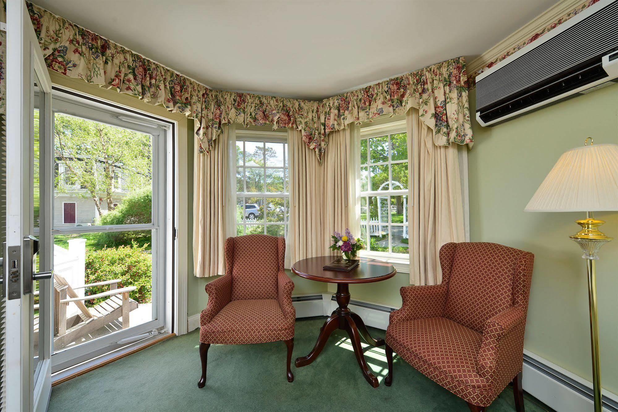 Bar Harbor Inn And Spa Екстер'єр фото